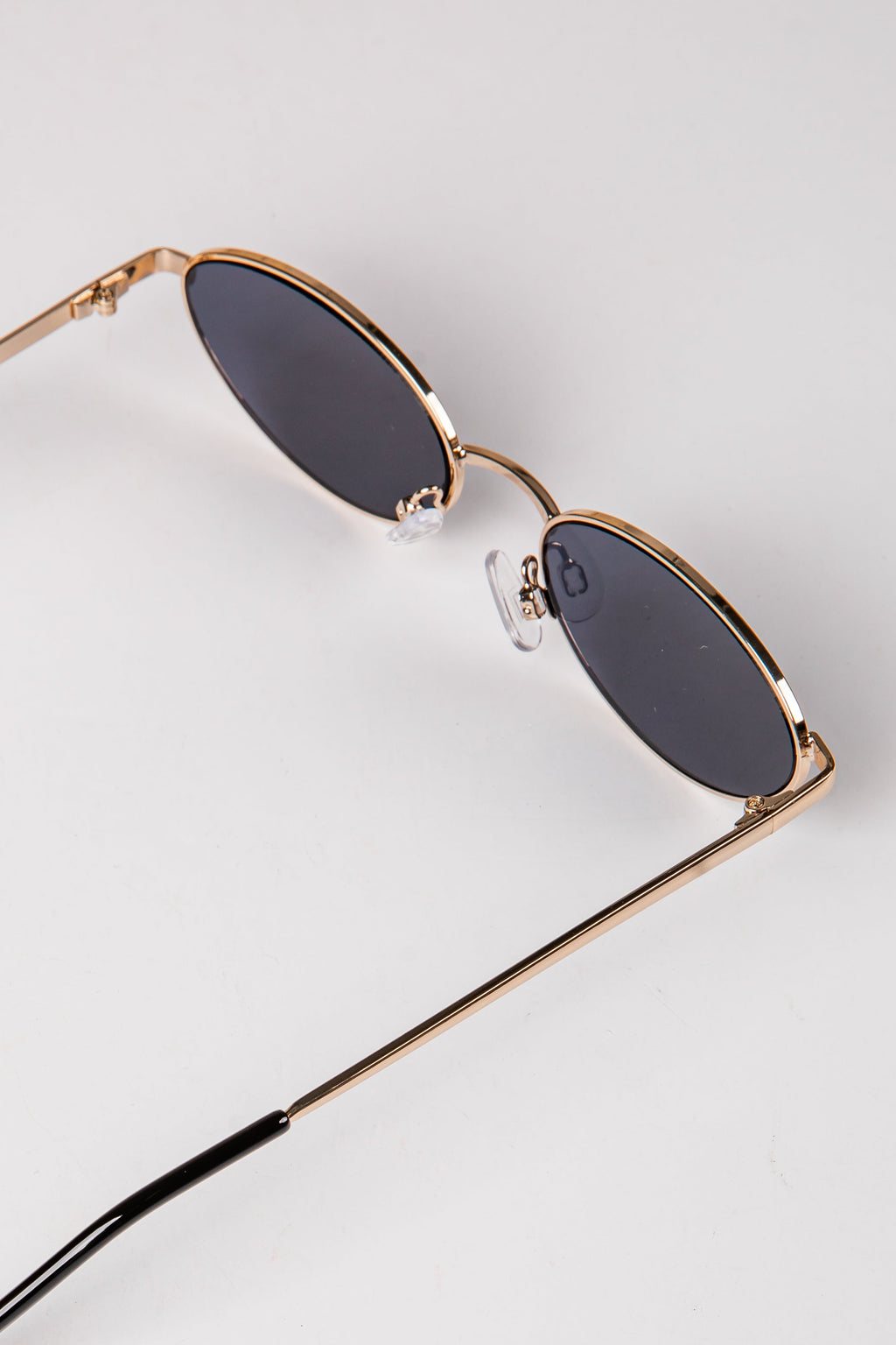 Downtown Edge Gold Oval Sunglasses