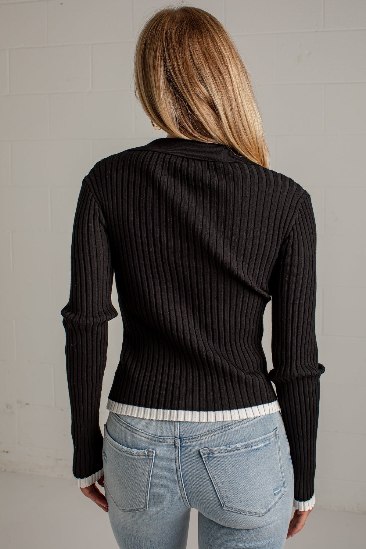All The Difference Black Contrast Ribbed Knit Top