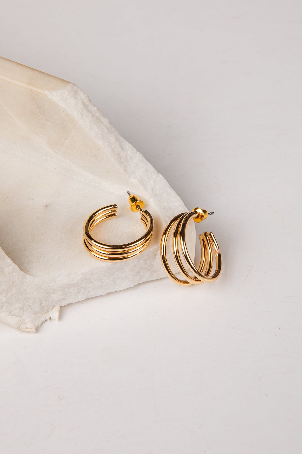 Abby Classic Hoop Earrings