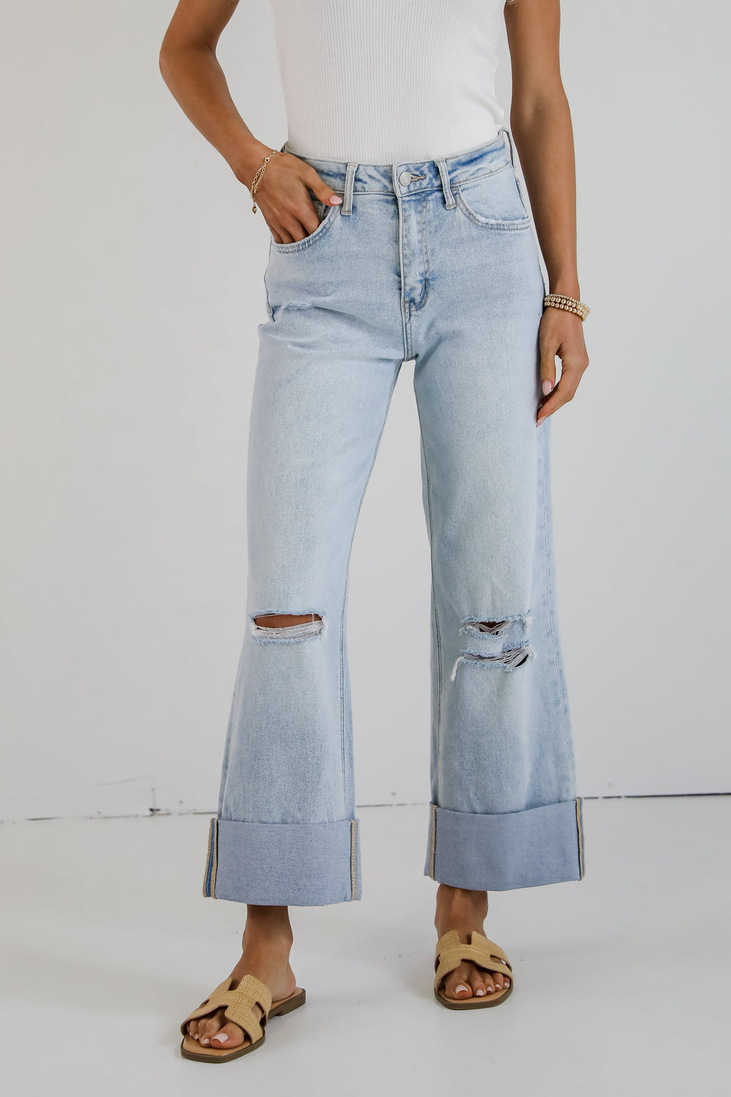 Demi Light Wash Super High-Rise Cuffed Baggy Wide Leg Jeans