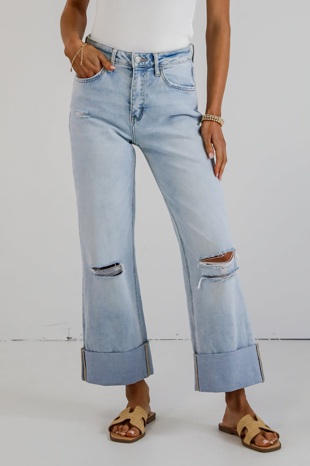 Demi Light Wash Super High-Rise Cuffed Baggy Wide Leg Jeans