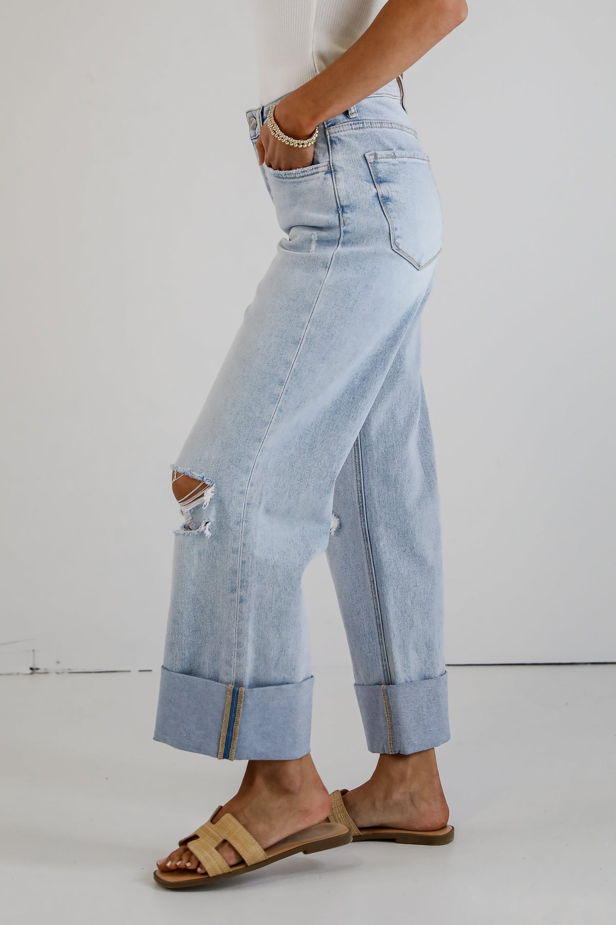 Demi Light Wash Super High-Rise Cuffed Baggy Wide Leg Jeans