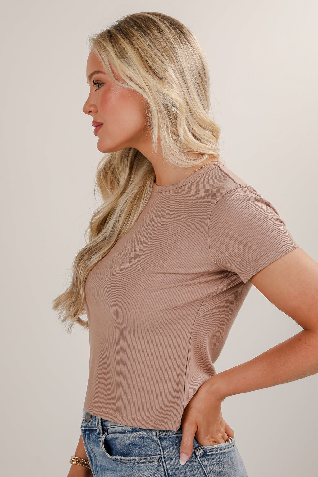 Cassie Everyday Ribbed Tee - DU DEAL